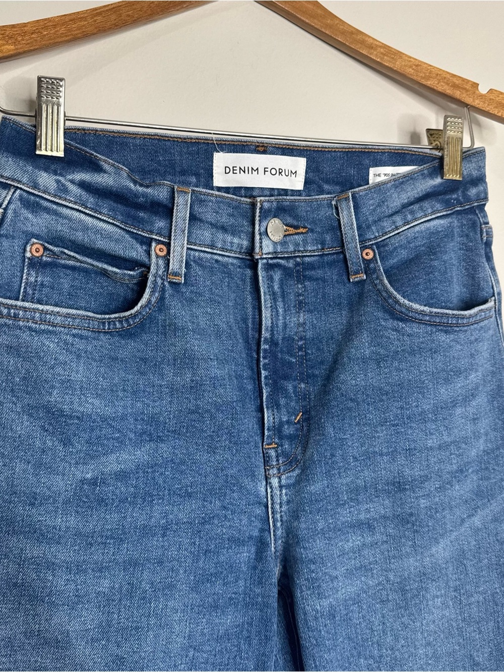 Aritzia Denim Forum 90s Snatched Mid-rise Straight Leg Jeans Size 27 - Picture 3 of 10